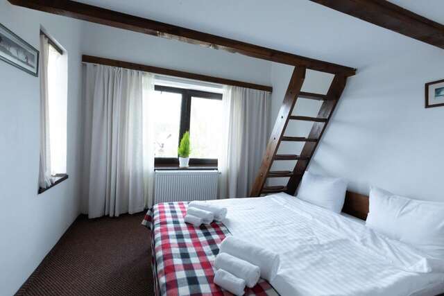 Отель Club Rossignol Брашов-18