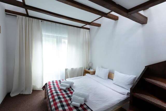 Отель Club Rossignol Брашов-27